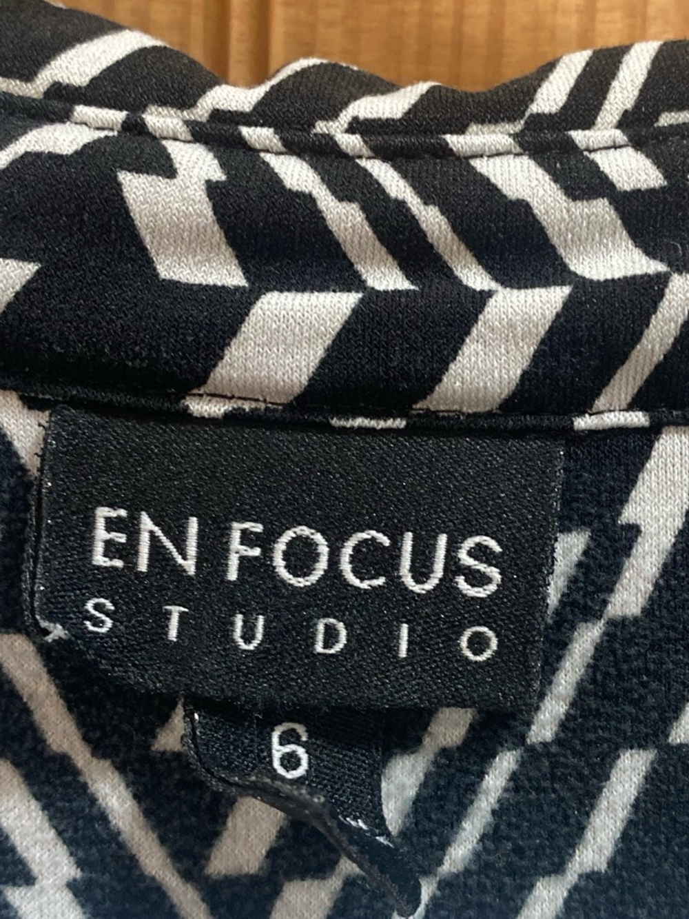 Enfocus Studio Black & White Geometric Short-Sleeve Shirt Dress - Picture 4 of 6